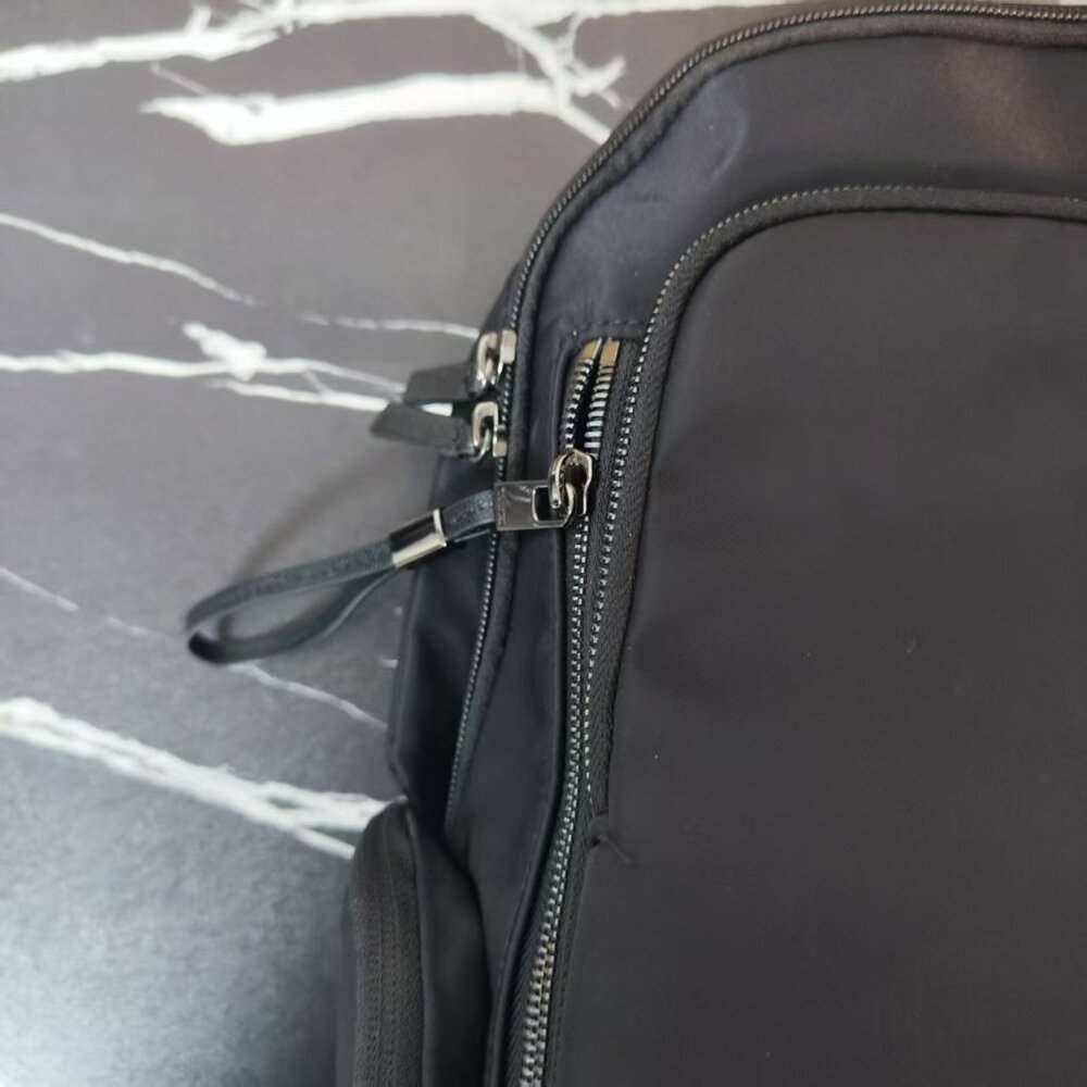 New BLACK outdoor  TUMI Celina Backpack - Picture 5 of 6